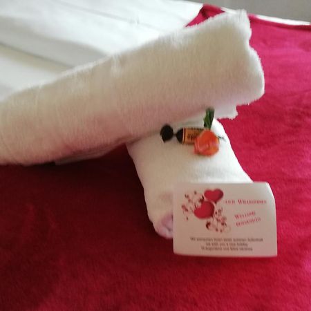 Hotel Kirchenwirt Bad Kleinkirchheim Bagian luar foto