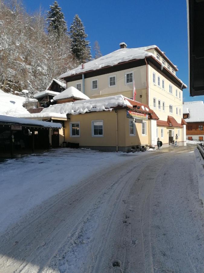 Hotel Kirchenwirt Bad Kleinkirchheim Bagian luar foto