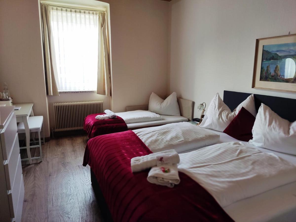 Hotel Kirchenwirt Bad Kleinkirchheim Bagian luar foto