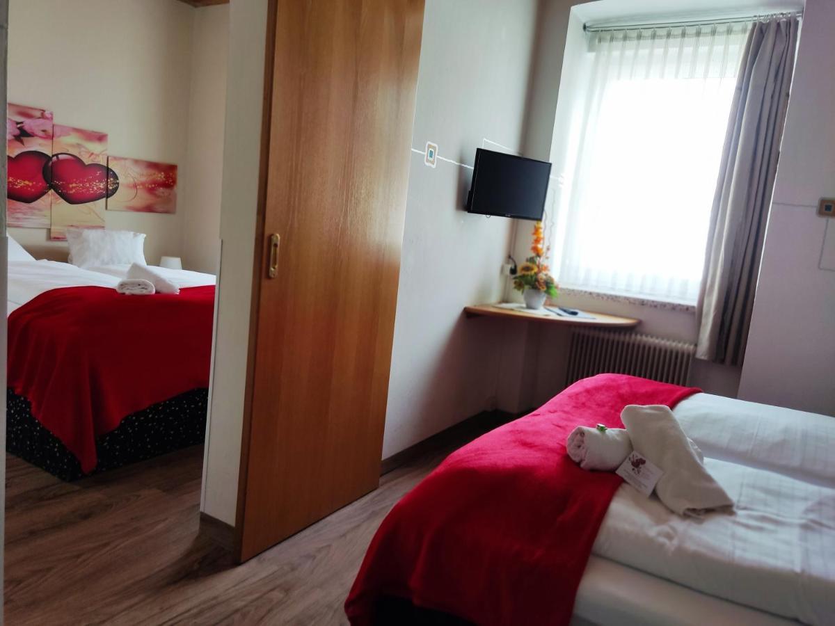Hotel Kirchenwirt Bad Kleinkirchheim Bagian luar foto