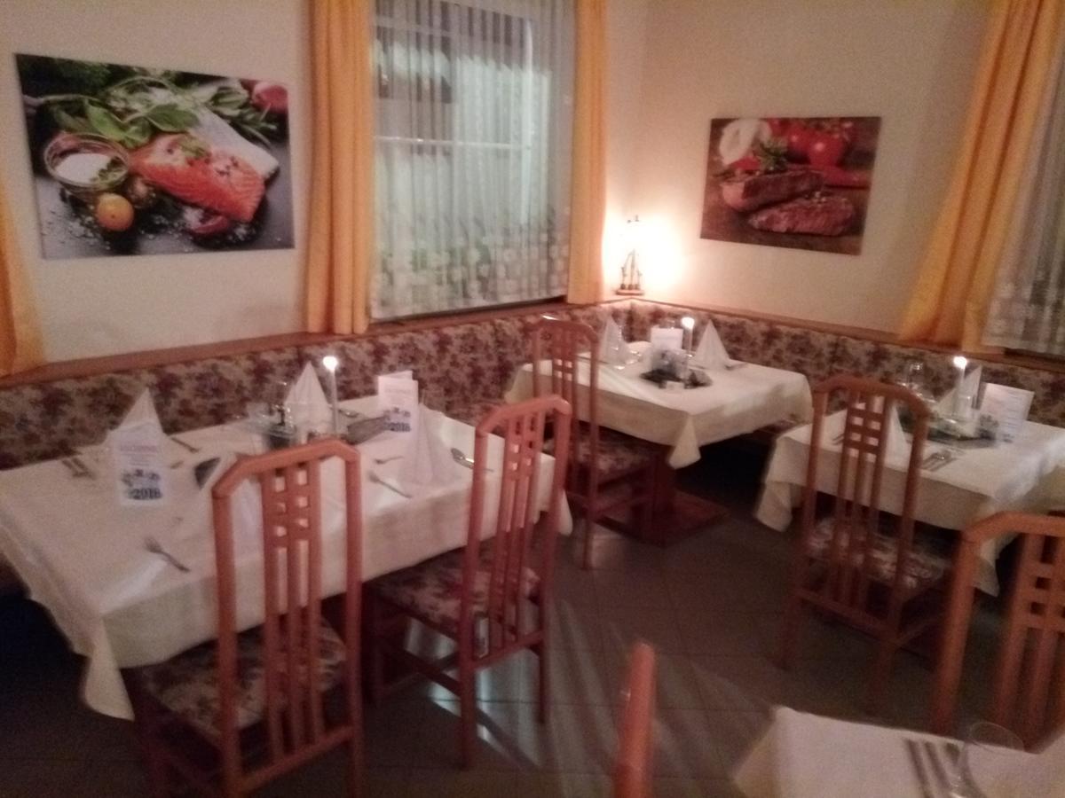 Hotel Kirchenwirt Bad Kleinkirchheim Bagian luar foto